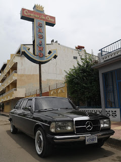 Casino-Corona-de-Oro-Avenida-4-Puntarenas.-COSTA-RICA-LIMOUSINE-W123-LANG-LWB.jpg