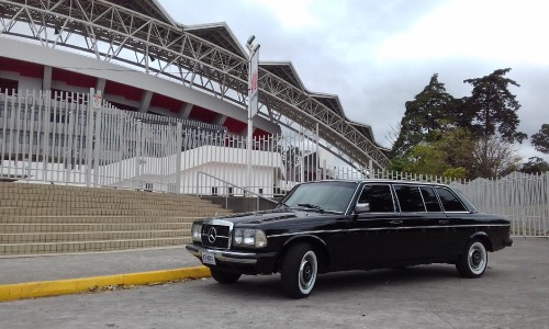 Estadio-Nacional-La-Sabana-Metropolitan-ParkSan-Jose-Costa-Rica-LIMOSINA.jpg