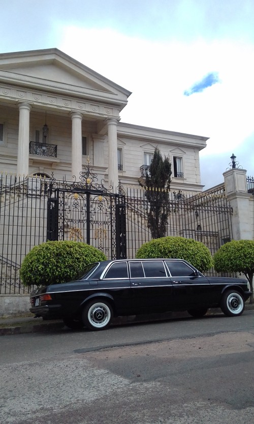 classic-mansion-san-jose-COSTA-RICA-LIMUSINA.jpg